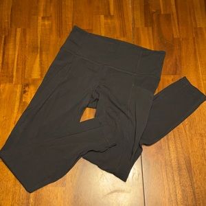 Athleta high rise tight with pockets